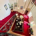 De La Loge Hotel 3*