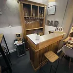 De La Loge فندق 3*