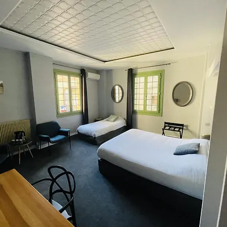 De La Loge 3* Perpignan