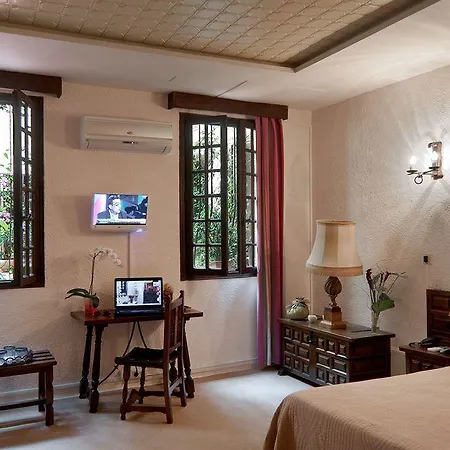 De La Loge 호텔 3*