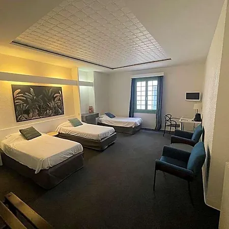 De La Loge 3* Perpignan