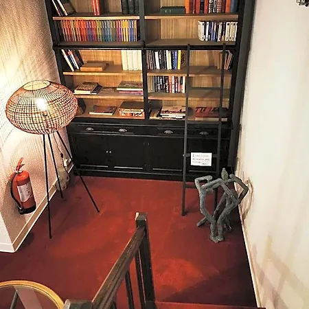 De La Loge 3* Perpignan