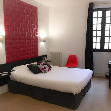 De La Loge 3* Perpignan