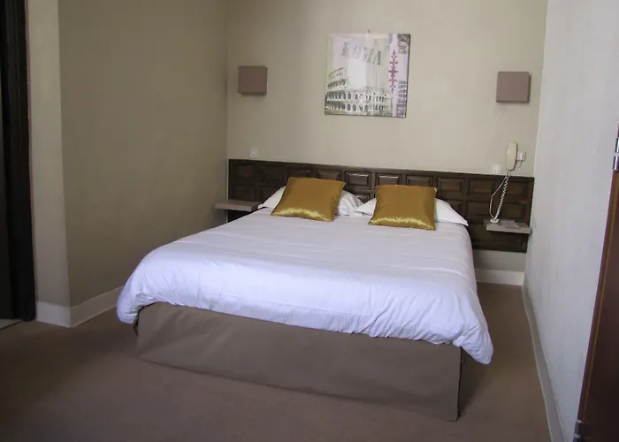 Otel De La Loge Perpignan