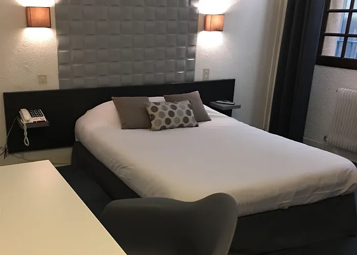 Hotel De La Loge Perpignan